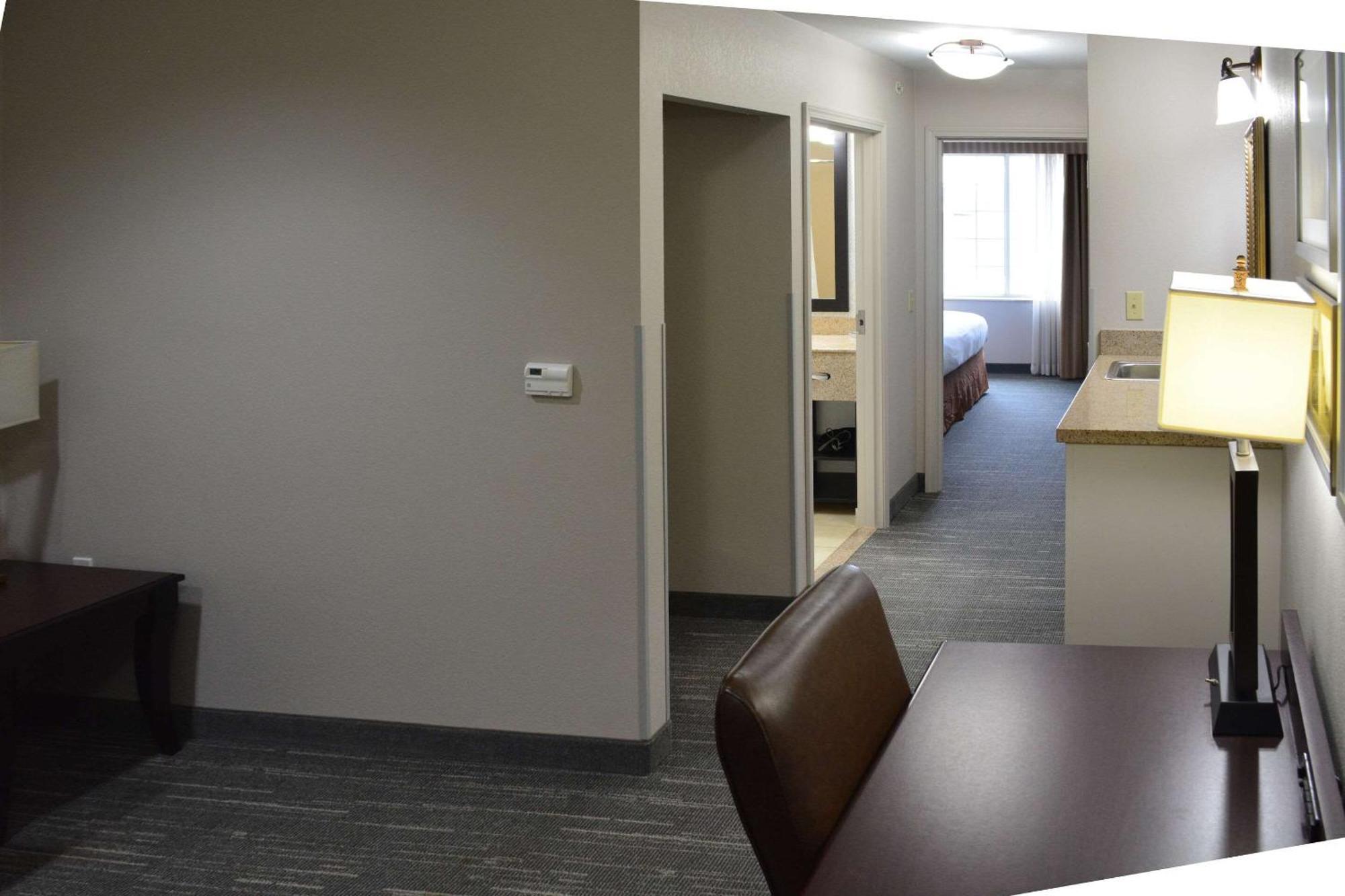 Country Inn & Suites By Radisson, Oklahoma City - Quail Springs, Ok Экстерьер фото