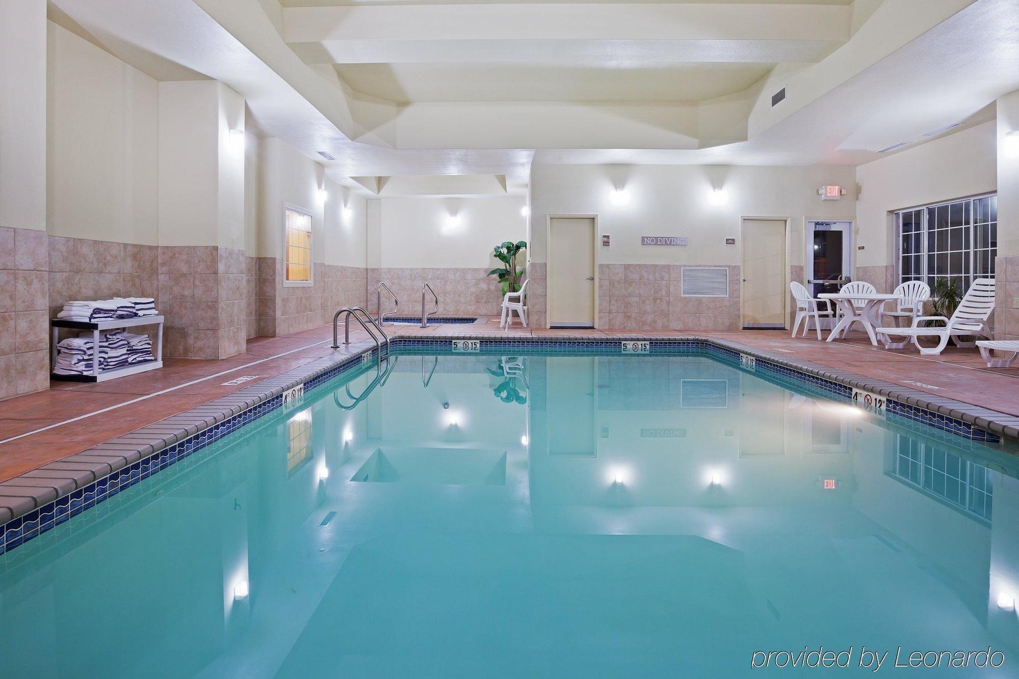 Country Inn & Suites By Radisson, Oklahoma City - Quail Springs, Ok Экстерьер фото